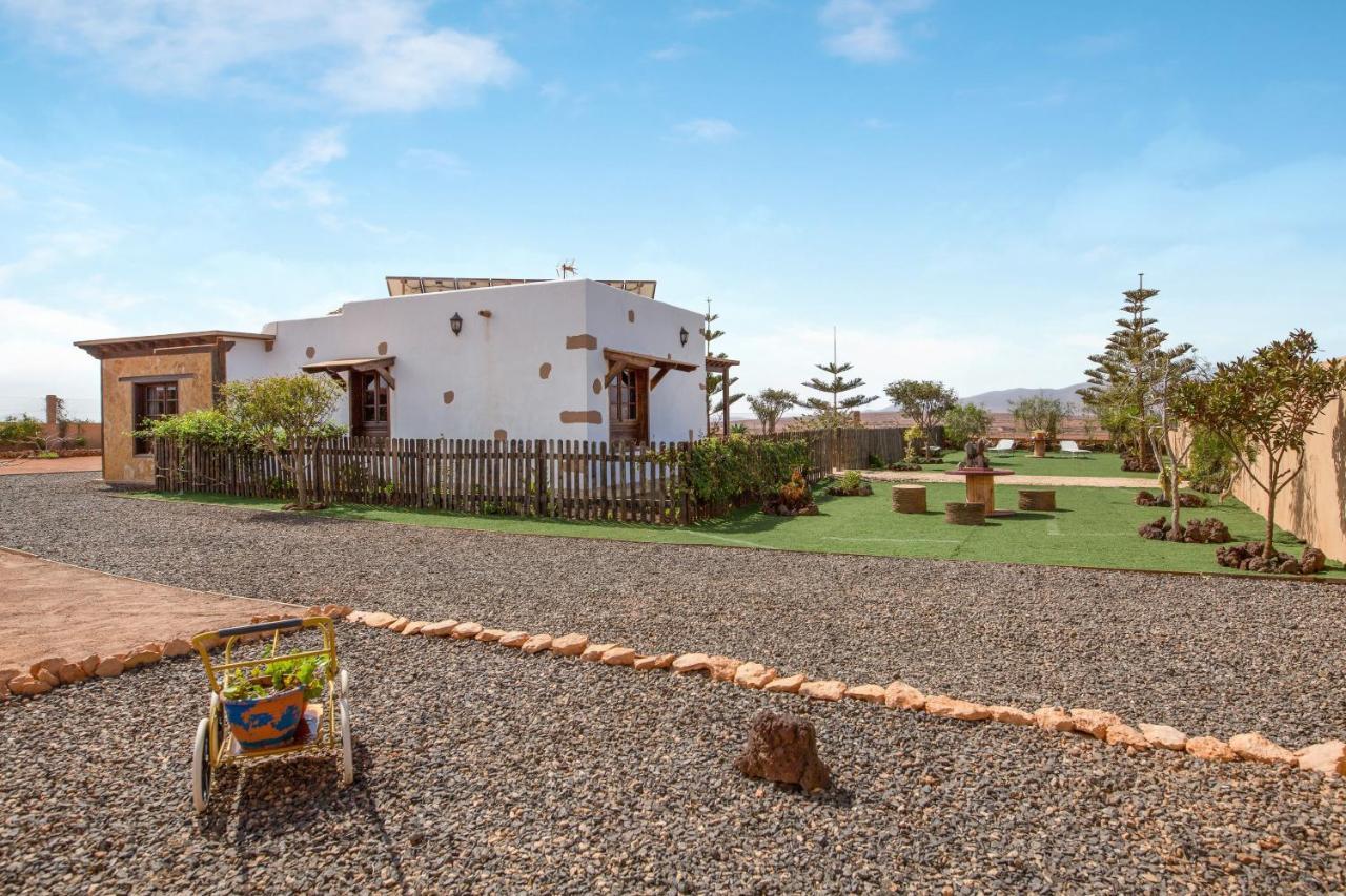 Casa Laura Villa La Ampuyenta Exterior photo